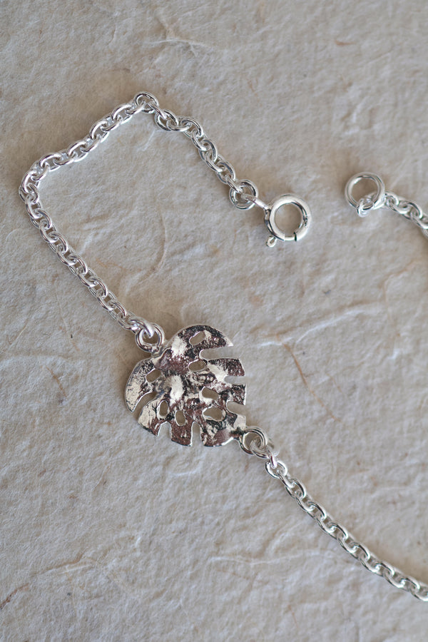 Monstera bracelet
