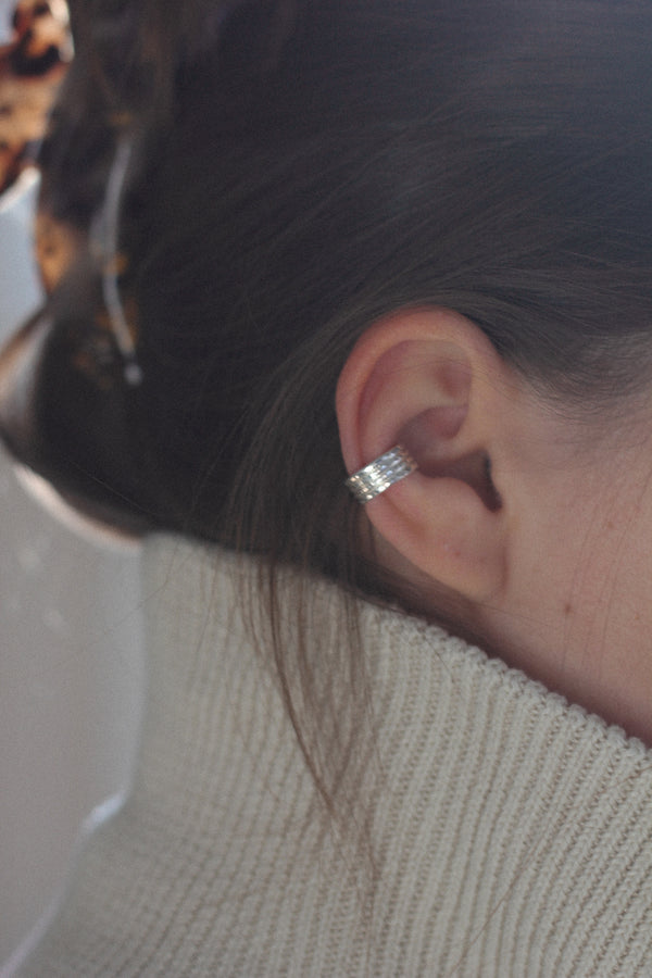 Kvist earcuff tykk